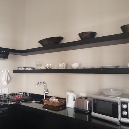 Ana'S Place Apartments Mossel Bay Bagian luar foto