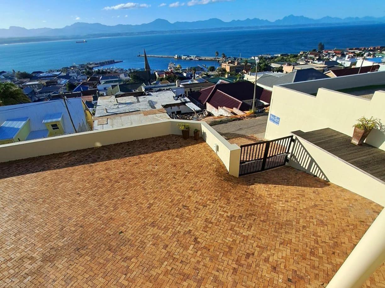 Ana'S Place Apartments Mossel Bay Bagian luar foto