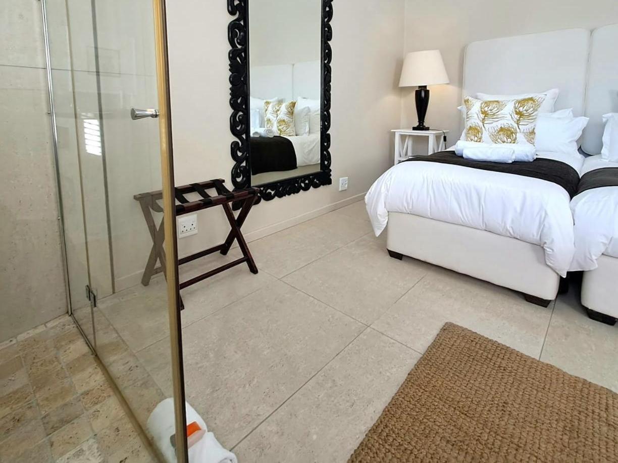 Ana'S Place Apartments Mossel Bay Ruang foto