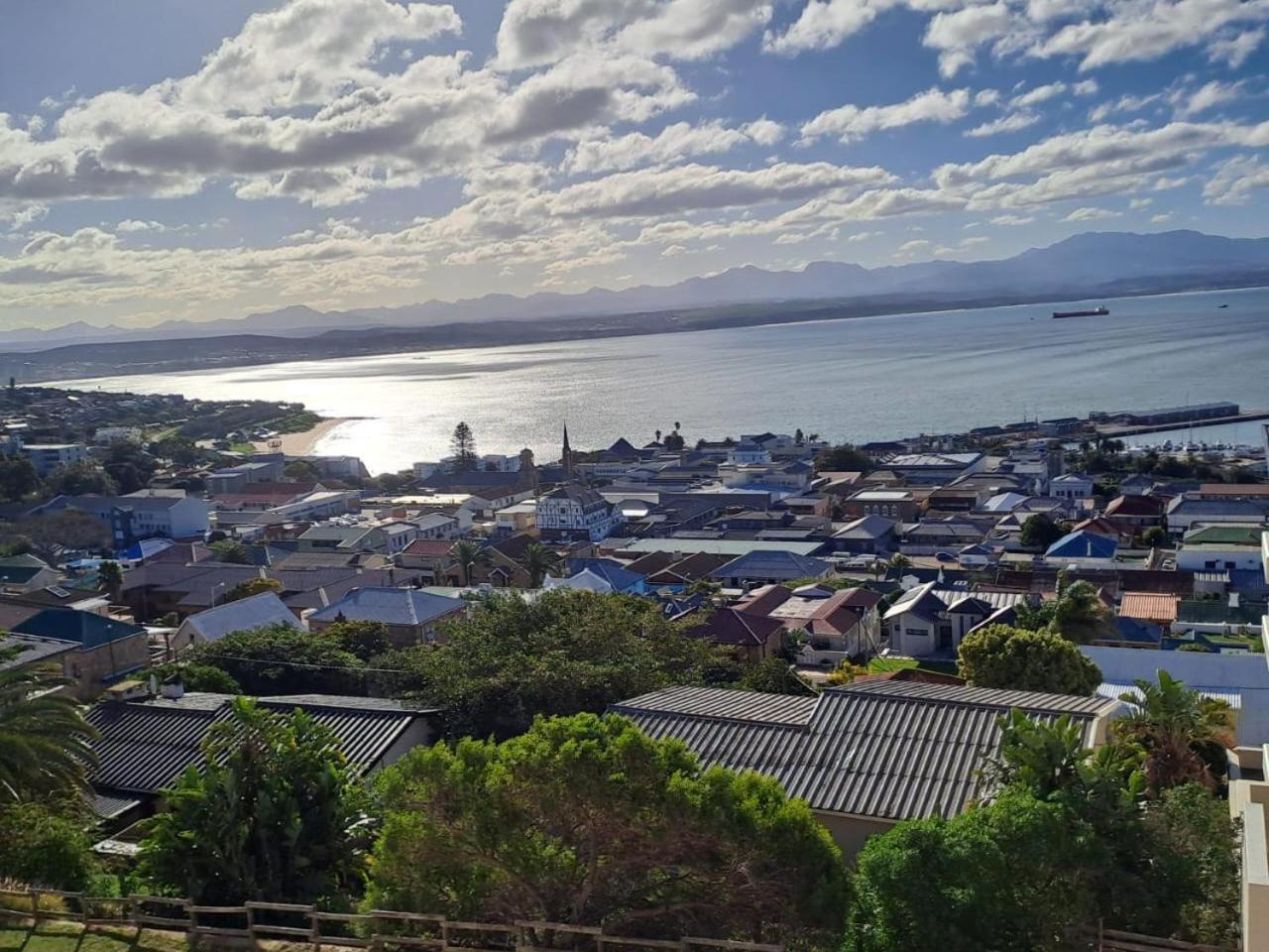 Ana'S Place Apartments Mossel Bay Ruang foto